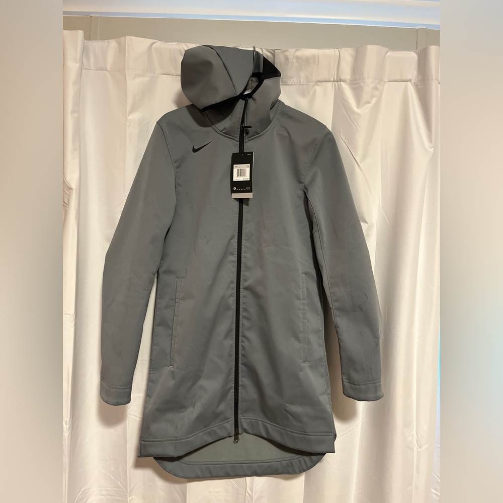 Nike Men's Protect Shield Repel Basketball Jacket